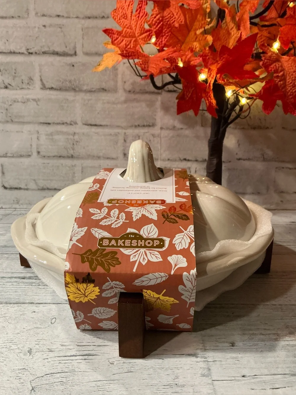 MASTERCLASS 10in pumpkin pie dish with trivet